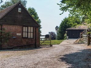 Exterior | Spilstead Barn, Sedlescombe