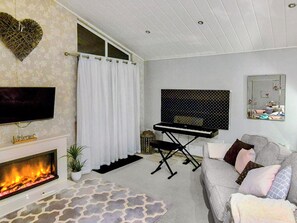 Living area | Ocean Retreat Lodge, Corton, near Lowestoft