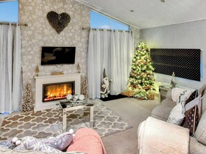 Living area | Ocean Retreat Lodge, Corton, near Lowestoft