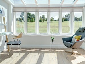 Sun room | Swallows Nest, Near Cirencester