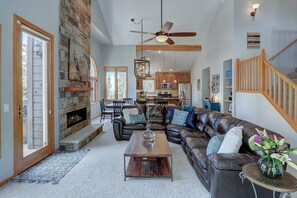 Living Area - Marble Mountain Retreat - Breckenridge Vacation Rental