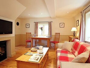 Open plan living space | Sawmill Cottage, Tunbridge Wells