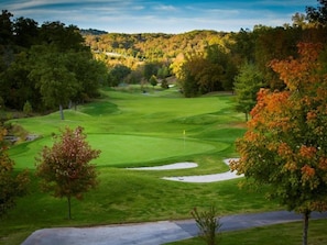 Golfers - welcome to award-winning Ledgestone Golf Course, including pro shop!