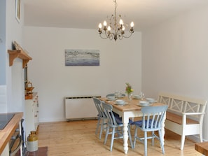 Charming kitchen/ dining room | Elm Cottage, St Lawrence