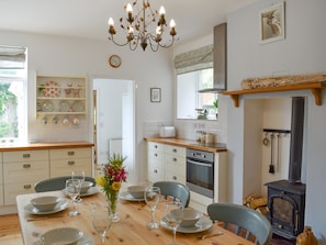 Charming kitchen/ dining room | Elm Cottage, St Lawrence