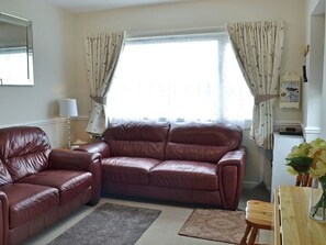 Homely living room | Jasmine View, Gristhorpe, near Filey