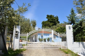 Ingresso della struttura