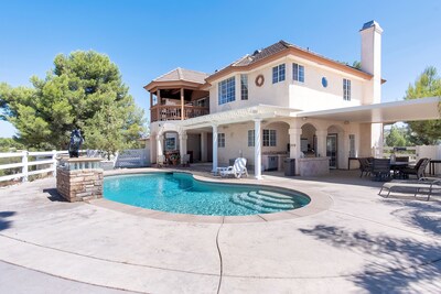 Heavenly Trebolo Home in Wine Country with pool/spa/fire pit/outdoor kitchen
