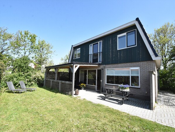 Holiday Home Exterior [summer]