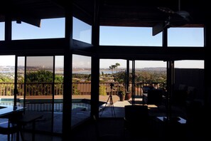Floor-to-ceiling windows maximize the southern view