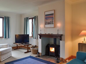 Open plan living space | Tigh an Aighear, Arduaine, near Oban