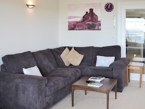 Lovely comfortable sofas in the living room | Egypt, South Ronaldsay, near St Margaret’s Hope