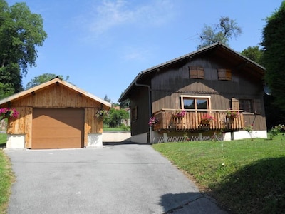 Comfortable chalet in the mountains, close to Geneva and the Lake Geneva 