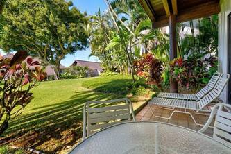Poipu Ground Floor Ease w/Kitchen – Kiahuna 2089