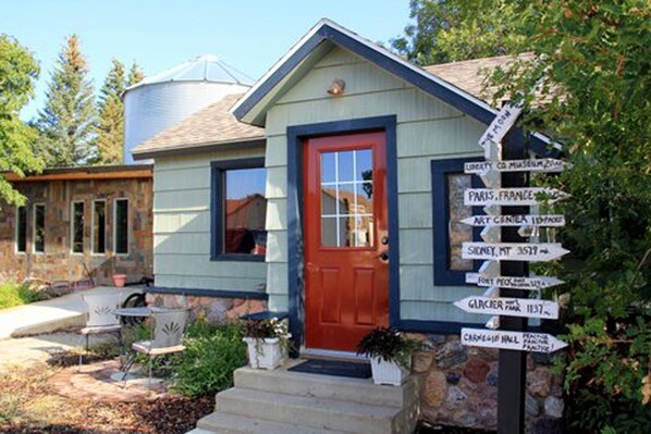 Exterior detail