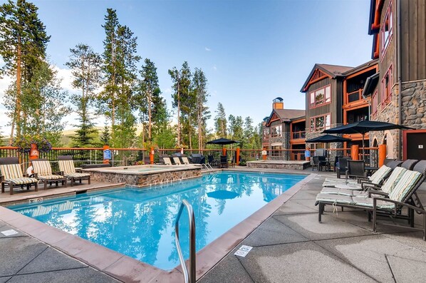 Live like mountain royalty at the BlueSky Breckenridge