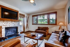 Breckenridge BlueSky 3 Bedroom Residence Luxury Condo