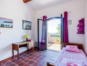 Bedroom, Room, Property, Furniture, Bed, Building, Pink, Interior Design, House, Bed Sheet