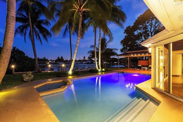 Pool