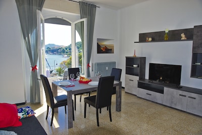 Comfortable large apartment in the center of the bay of Le Grazie Portovenere