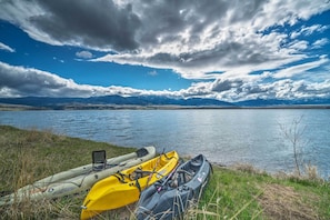 Ennis Lake | Kayaks