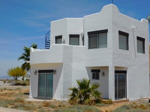 Casa Mi Luna y Mis Soles
