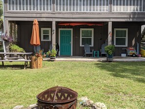 Apartment and yard. Enter through green door.
