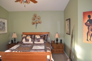 Africa Room main bedroom
