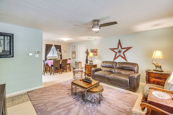 Hot Springs Vacation Rental | 3BR | 1.5BA | 2 Stairs Required | 1,133 Sq Ft