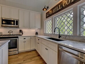 Kitchen Prep Area