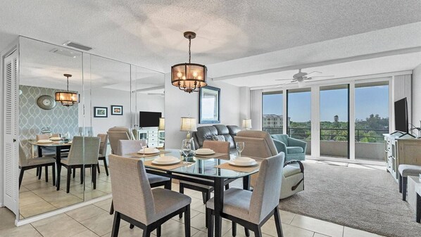 Dining Room (Angle)