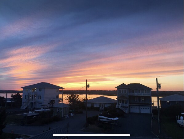 Vista para praia/oceano