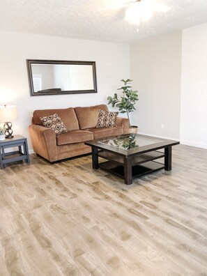 Spacious, clean and bright living room