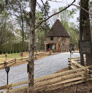 Drive way area Hobbit House