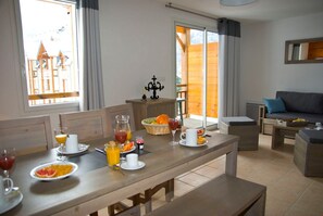Entertain and dine at the dining table.