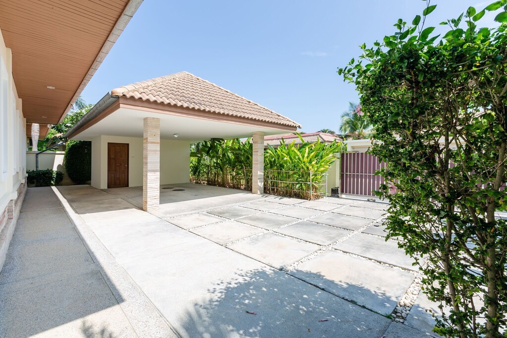 Picture of villa