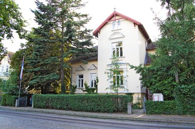 Zentrum nahe FeWo in historischer Stadtvilla