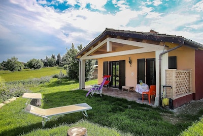 Casa de vacaciones independiente y confortable en la zona vitivinícola con un gran panorama