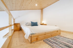 Cozy Bedroom at Mezzanine ( stairs )