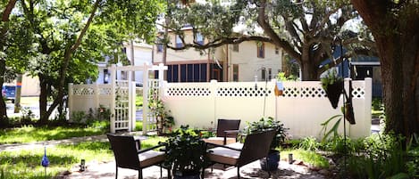 Garden Courtyard