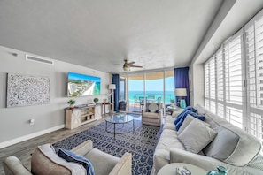 Enjoy breathtaking unobstructed panoramic views of the sparkling Emerald Gulf!