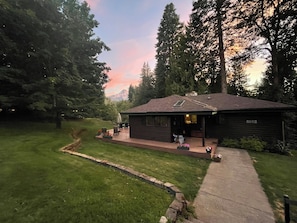 Mt Hood welcomes you home!