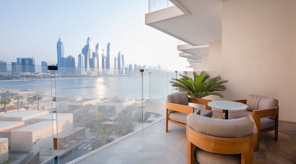 Holiday rental with sea views at Five Hotel in Palm Jumeirah Dubai