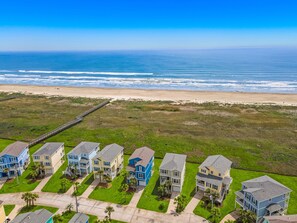 The house is 6 houses down from dune crossover bridge.