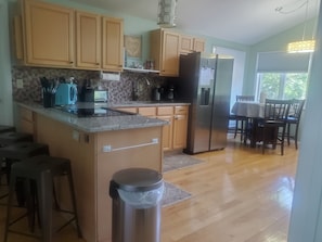 Additional seating at the breakfast bar