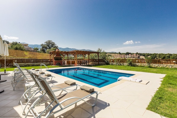 Sun deck