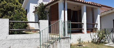 Fronte villa