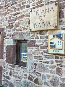 Casa Rural  Triana de Babia
En Genestosa de Babia. 
CR-LE 836