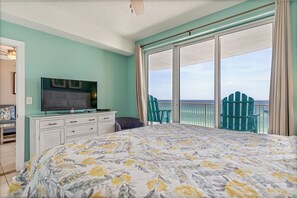 Gulf front master bedroom.
