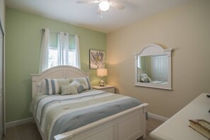 2nd Downstairs Queen Room w/Flat Screen TV